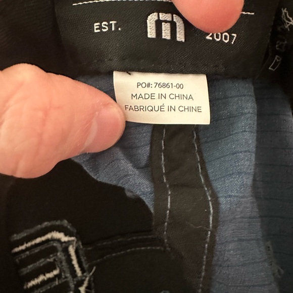 Travis Mathew B-BAHAMAS FITTED HAT - Picture 4 of 4